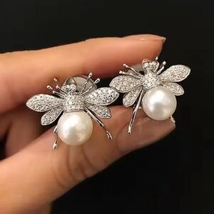 Vintage Pearl Bee Earrings Sparkling Crystal Detail